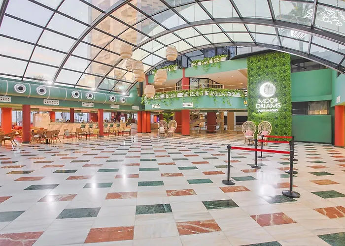 Moon Dreams PortomagnoHotel Todo Incluido